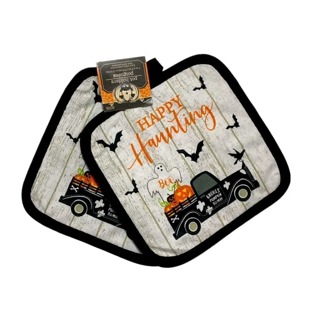 NWT Halloween 4 Piece Pot Holder/ Oven Mitt Set Ghost & Bats
